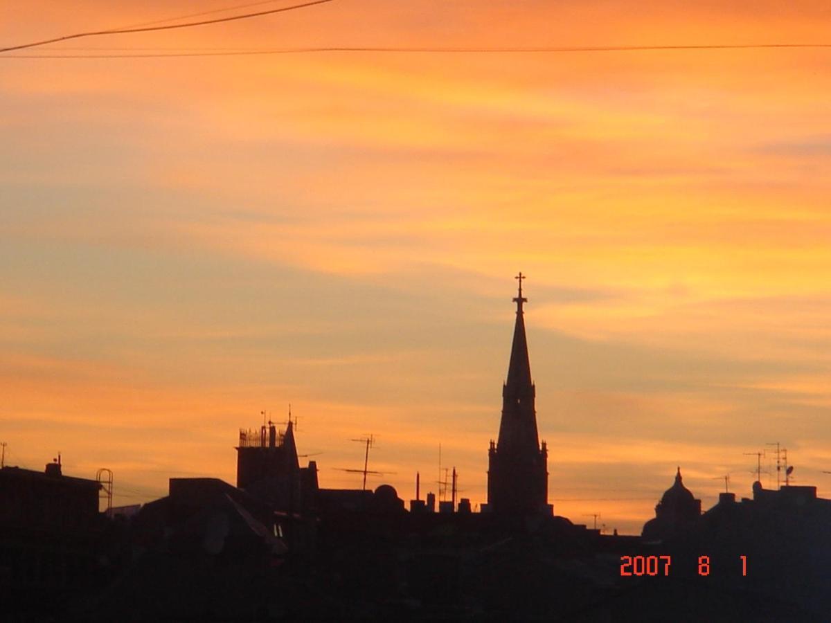 Delux 1 Bedroom Studio In City Centre Riga Luaran gambar